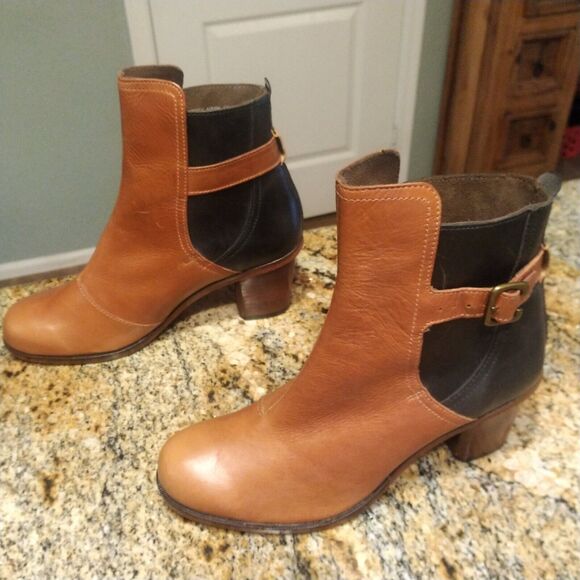 J Shoes Leather Hardwick Boots Booties Size 8 Anthropologie - Picture 3 of 13